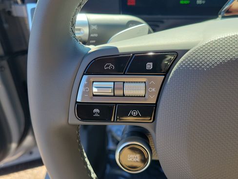 New 2026 Hyundai Ioniq 5 SE image 26