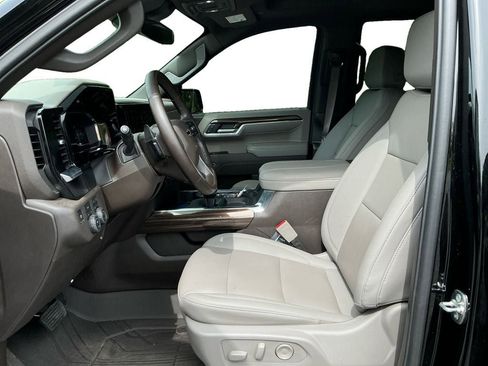 Used 2025 Chevrolet Silverado 1500 RST w/ RST All Star Premium Package AWD/4WD image 9