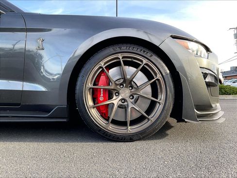 Used 2020 Ford Mustang Shelby GT500 w/ Technology Package image 11