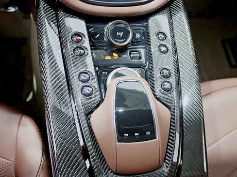Used 2023 Aston Martin DBX 707 AWD/4WD image 35