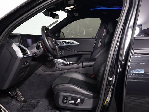 Used 2024 BMW XM AWD/4WD image 10