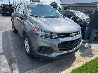 Used 2020 Chevrolet Trax LS w/ Tint and Cruise Package