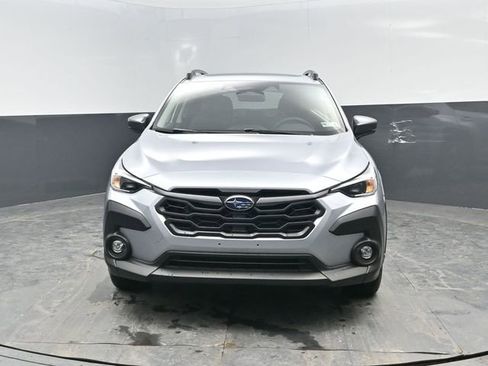 Used 2025 Subaru Crosstrek 2.0i Premium image 2