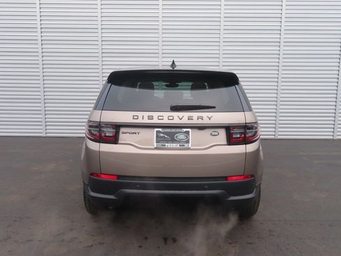 Used 2023 Land Rover Discovery Sport S image 10