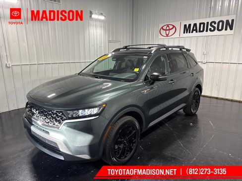 Used 2023 Kia Sorento S w/ Panoramic Sunroof Package AWD/4WD image 1