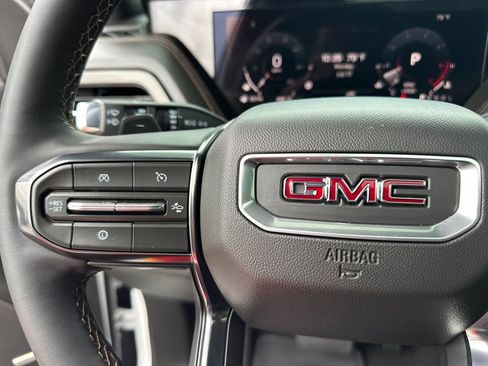 Used 2026 GMC Yukon AT4 w/ AT4 Premium Package AWD/4WD image 26