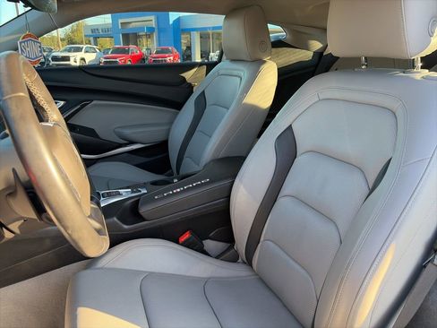 Used 2024 Chevrolet Camaro LT image 20