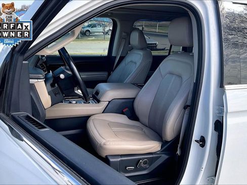Used 2022 Ford Expedition Max Limited AWD/4WD image 25