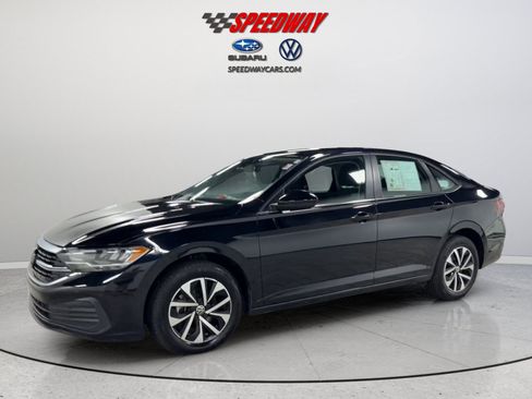 Certified 2024 Volkswagen Jetta S FWD image 11
