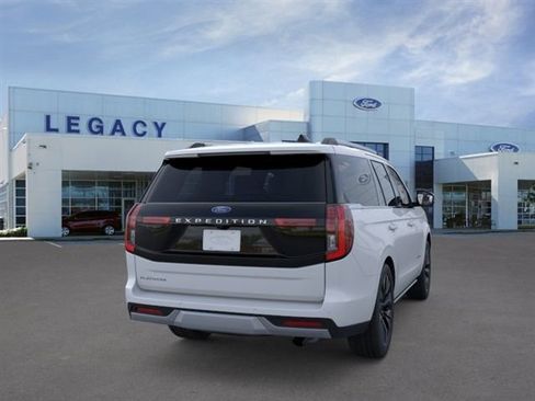 New 2026 Ford Expedition Platinum w/ Driver's Package AWD/4WD image 8