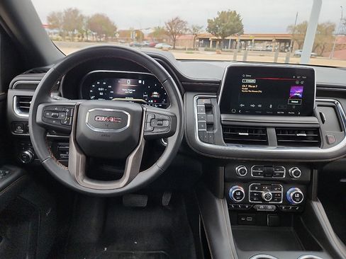 Used 2023 GMC Yukon AT4 w/ AT4 Premium Plus Package image 6