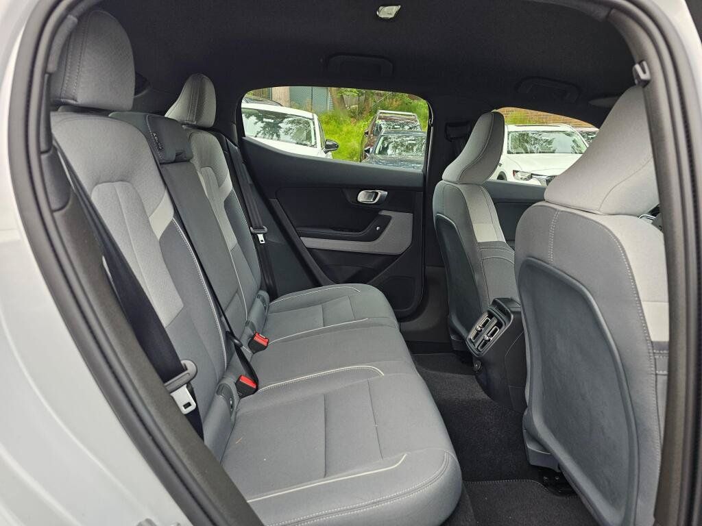Used 2024 Polestar Polestar 2 RWD image 13