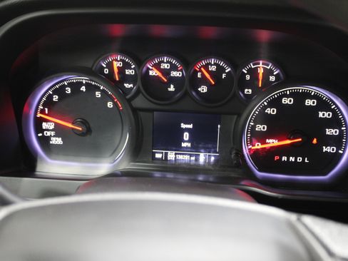 Used 2021 Chevrolet Silverado 1500 Custom Trail Boss w/ LPO, Dark Essentials Package image 10