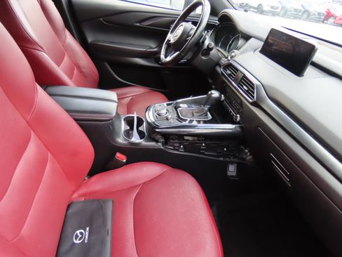 Used 2023 MAZDA CX-9 Carbon Edition image 8