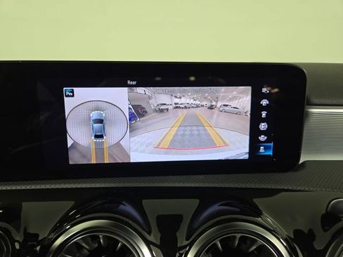 Used 2022 Mercedes-Benz A 220 4MATIC image 30