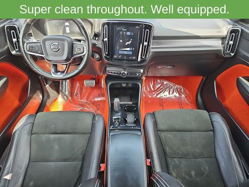 Used 2019 Volvo XC40 T5 R-Design AWD/4WD image 9