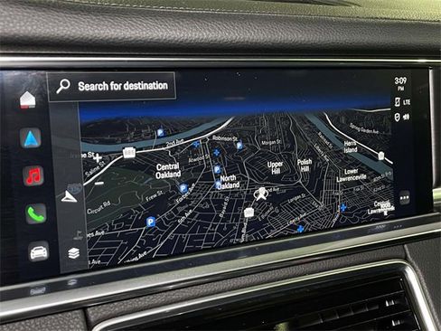 Used 2023 Porsche Panamera 4 Platinum Edition image 30