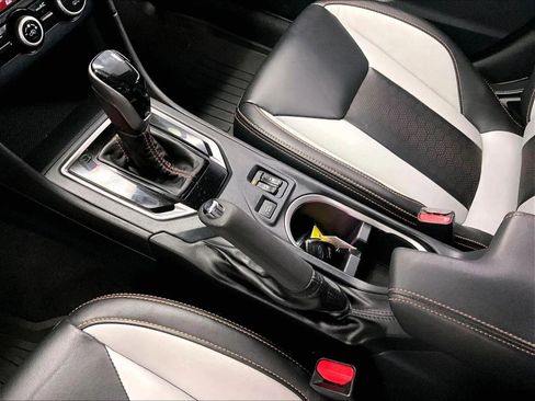 Used 2021 Subaru Crosstrek 2.5i Limited image 16