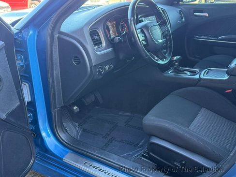 Used 2022 Dodge Charger GT image 33
