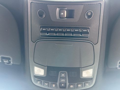 Used 2019 Ford F150 Raptor w/ Equipment Group 802A Luxury image 20