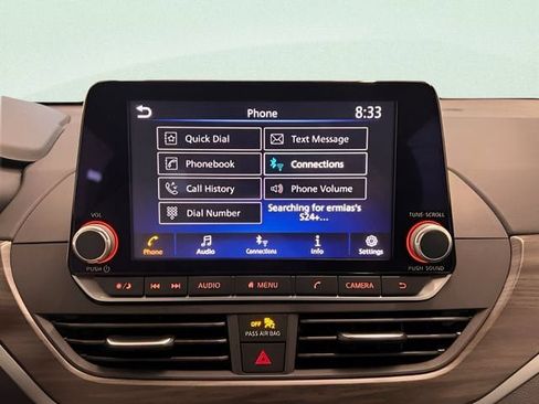 Used 2025 Nissan Altima 2.5 SV FWD image 20