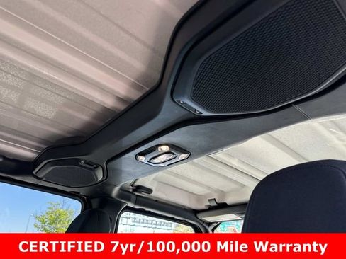 Certified 2023 Jeep Gladiator Rubicon w/ LED Lighting Group AWD/4WD image 16