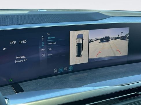 New 2025 Cadillac Escalade IQ Luxury 2 AWD/4WD image 19