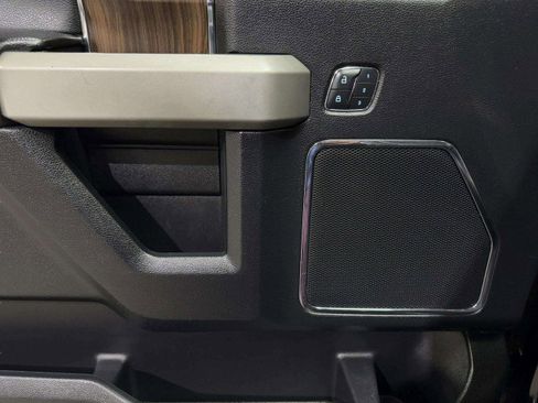 Used 2017 Ford F150 Lariat w/ Equipment Group 502A Luxury image 31