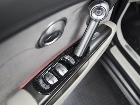 Used 2023 Genesis GV60 Performance image 10