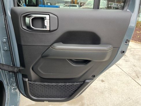 New 2026 Jeep Gladiator Sport image 24