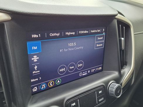 Used 2022 GMC Terrain Denali w/ Black Diamond Edition image 14