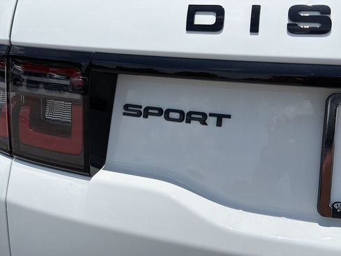 Used 2025 Land Rover Discovery Sport Dynamic SE AWD/4WD image 45
