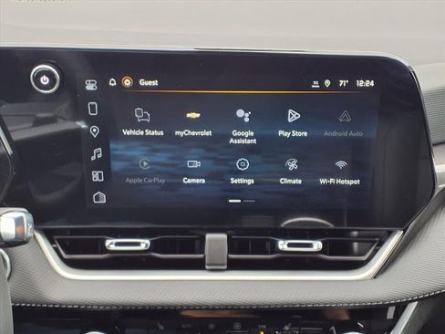 New 2026 Chevrolet Equinox LT w/ Convenience Package II FWD image 17