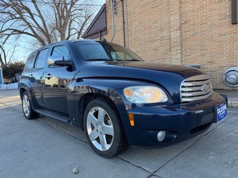 Used 2007 Chevrolet HHR LT w/ LT Preferred Equipment Group image 2
