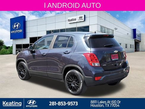 Used 2019 Chevrolet Trax LS w/ Tint and Cruise Package image 7