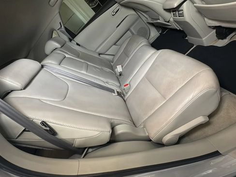 Used 2010 Lexus RX 350 2WD image 37