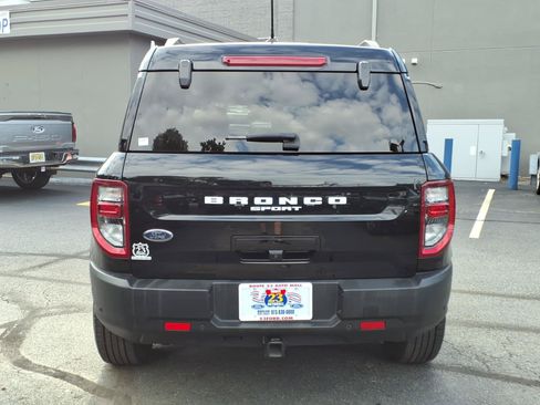 Certified 2023 Ford Bronco Sport Outer Banks w/ Tech Package AWD/4WD image 7