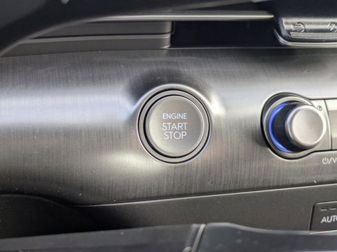 New 2026 Hyundai Kona SEL Premium FWD image 38