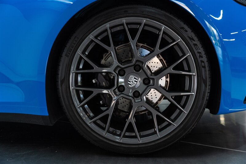 Used 2023 Porsche 911 Carrera T RWD image 94