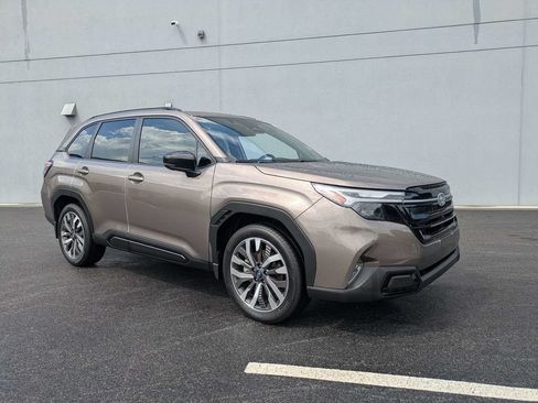 Certified 2025 Subaru Forester Touring w/ Popular Package - Touring AWD/4WD image 2