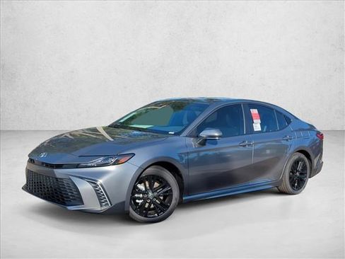 New 2026 Toyota Camry SE image 1