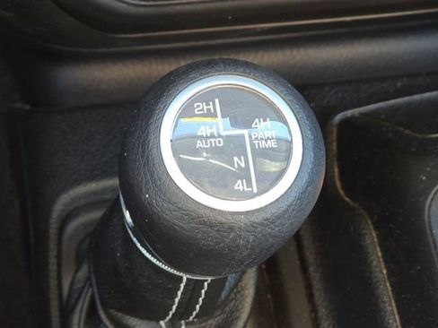 Used 2021 Jeep Wrangler Unlimited Sahara w/ Cold Weather Group image 12