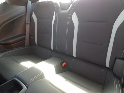 Used 2017 Chevrolet Camaro LT RWD image 13