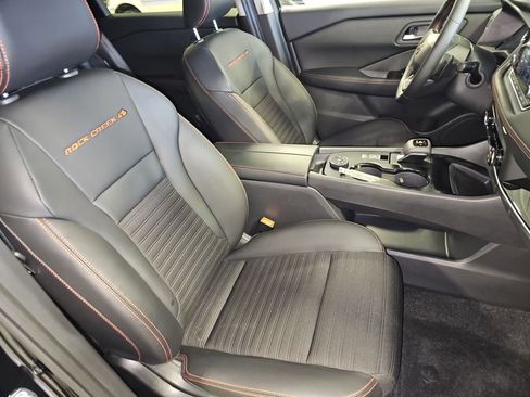 Used 2026 Nissan Rogue SV image 14