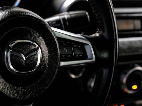 Used 2018 MAZDA MX-5 Miata RF Grand Touring RWD image 21