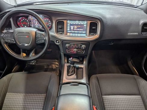 Used 2023 Dodge Charger SXT w/ Blacktop Package AWD/4WD image 5