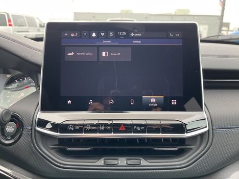 New 2026 Jeep Compass Limited image 12