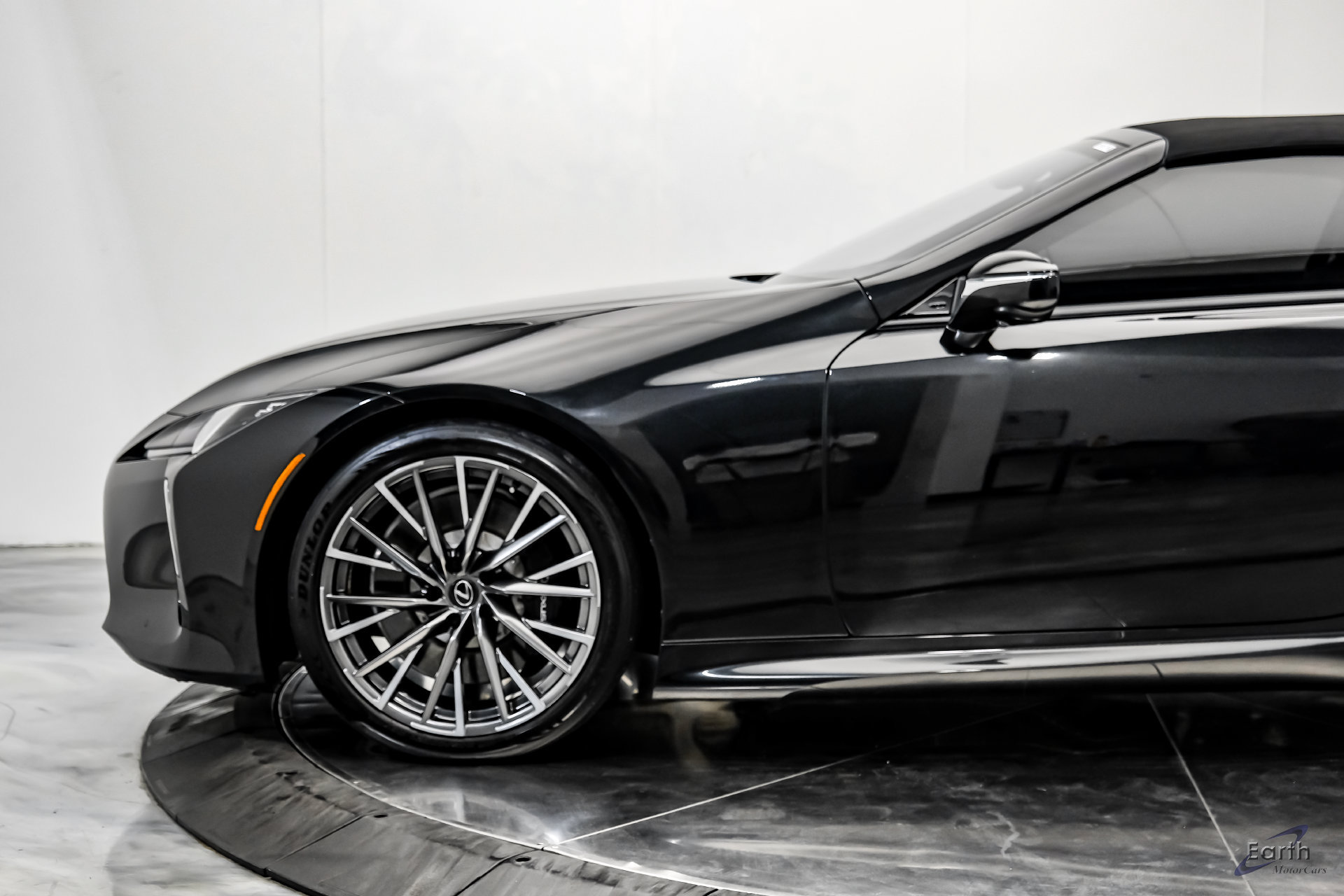 Used 2024 Lexus LC 500 Convertible w/ Touring Package RWD image 11