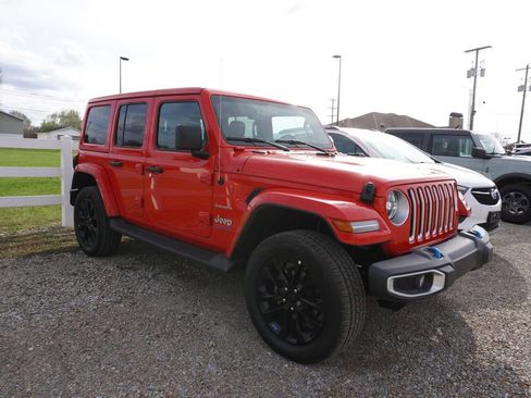 Used 2023 Jeep Wrangler Unlimited Sahara image 10