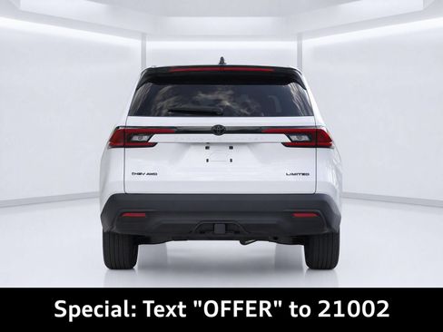 Used 2025 Toyota Grand Highlander AWD Hybrid image 7